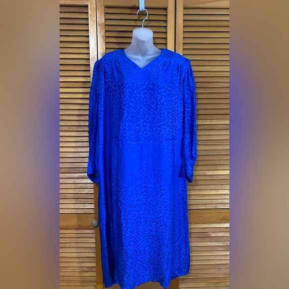Styled by Mister C Dresses & Skirts - Vintage, silk dress— Styled by Mister C